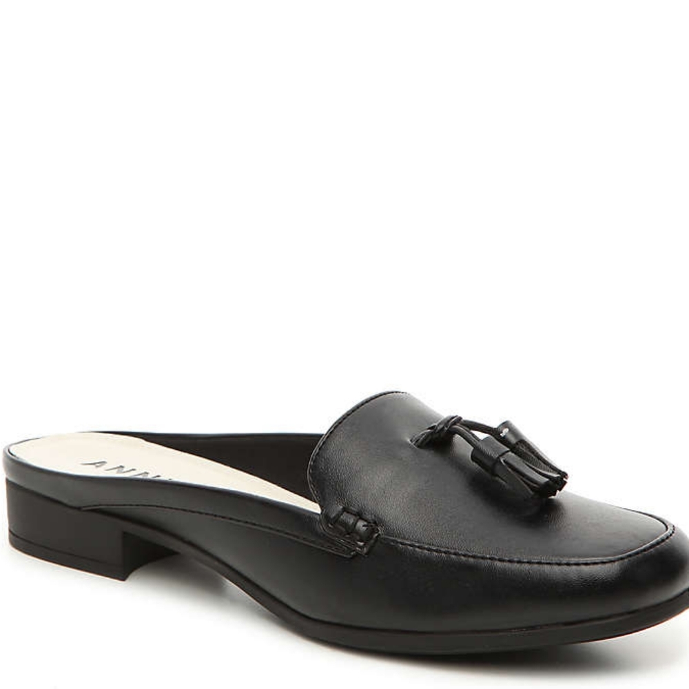 ANNE KLEIN Tassel Mule